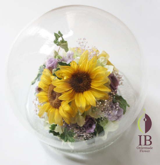 ラウンド型ガラスドームの花器