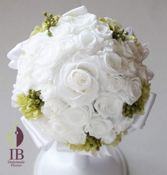 プリザードフラワー ラウンドブーケ正面から