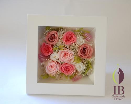 ウッドボックス　プリザーブドフラワー