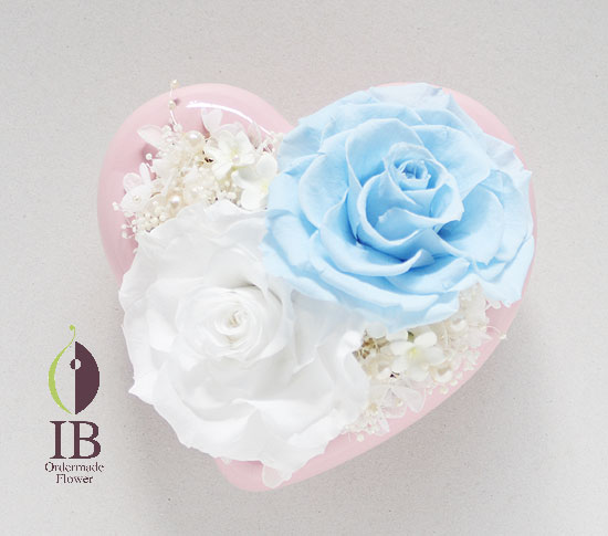 プリザードフラワー　オーダーメイド　記念日のお花