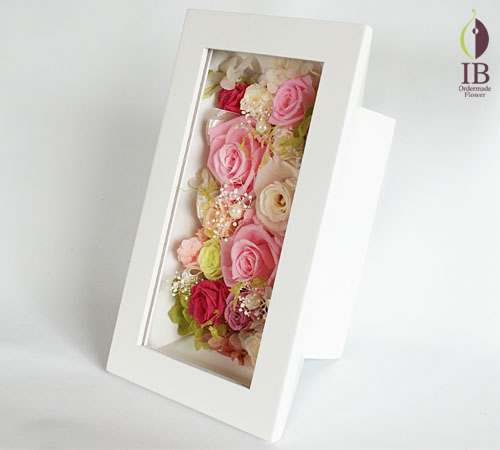 古希内祝のプリザーブド フレームのお花