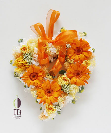 プリザードフラワー　ガーベラオレンジ　リース