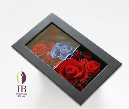 プリザードフラワー ダズンローズ フレームアレンジ