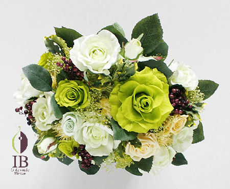 プリザードフラワー　バラ　ライトグリーン