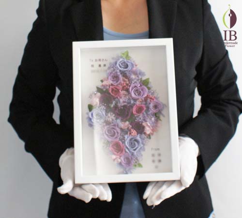 手に持った場合の大きさの比較 手に持った感じ