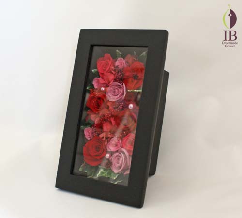 フレーム装飾
赤バラ