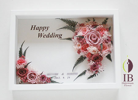 プリザーブドフラワ- ピンクのバラ フォトフレーム装飾