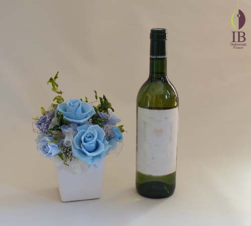 フルワインボトルとの大きさの比較 フルワインボトルとの大きさの比較