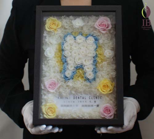 手に持った場合の大きさの比較 手に持った感じ