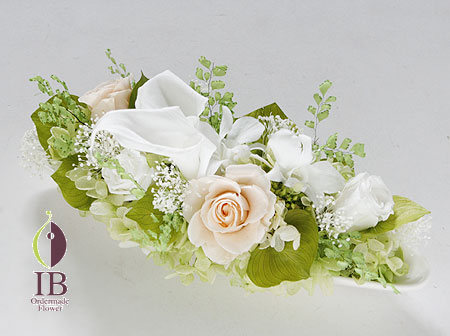 プリザーブドフラワー　爽やかボート型アレンジ