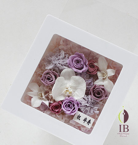 フレーム　スライド式でガラス