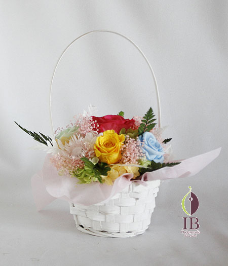 プリザ　バスケットアレンジ