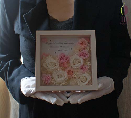 手に持った場合の大きさの比較 手に持った感じ