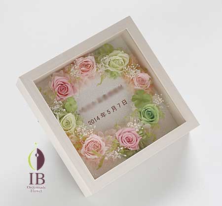 プリザーブドフラワー　バラ　ブライダルピンク